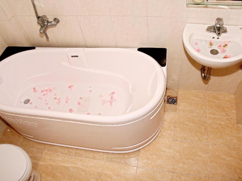 Kangaroo Hostel Hanoi Dış mekan fotoğraf